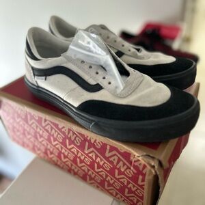 Vans Men's Black and White Sneakers 2 Pairs